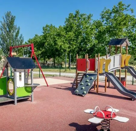 T3 Equipe Ideal Famille Comodites Jeux Et Terrains A Proximite شقة *