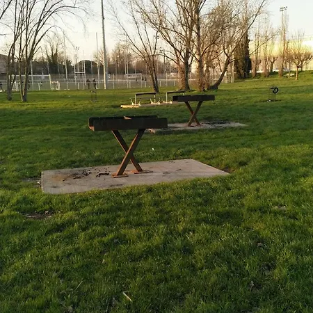 T3 Equipe Ideal Famille Comodites Jeux Et Terrains A Proximite Apartamento *