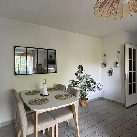 T3 Equipe Ideal Famille Comodites Jeux Et Terrains A Proximite Apartamento